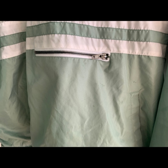 Windbreaker - Picture 2 of 3